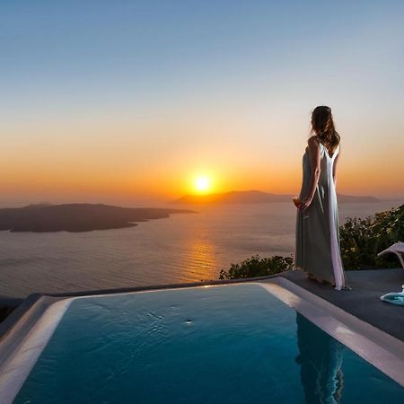 Adamant Suites (Adults Only) Φηρά Εξωτερικό φωτογραφία