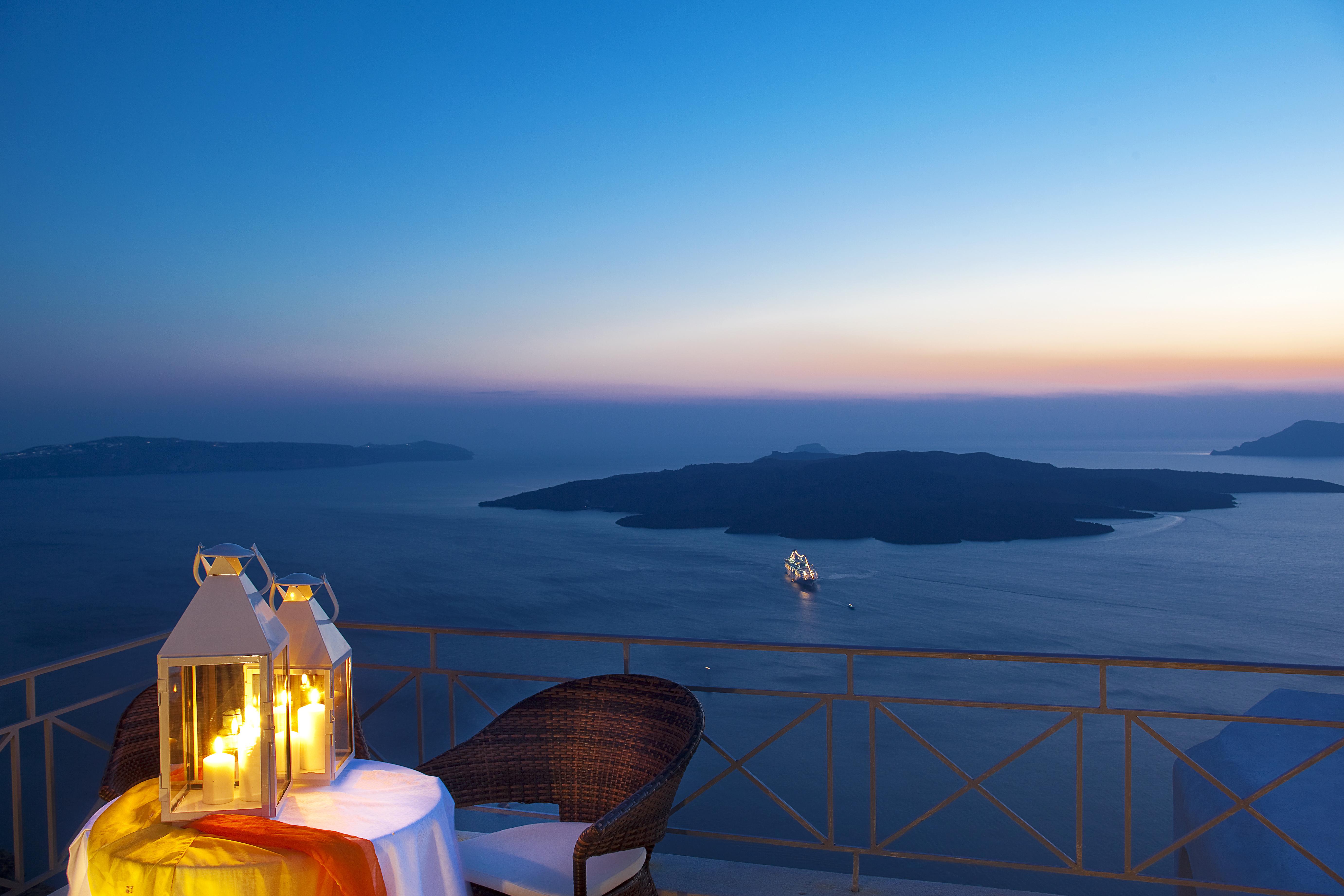 Adamant Suites (Adults Only) Φηρά Εξωτερικό φωτογραφία