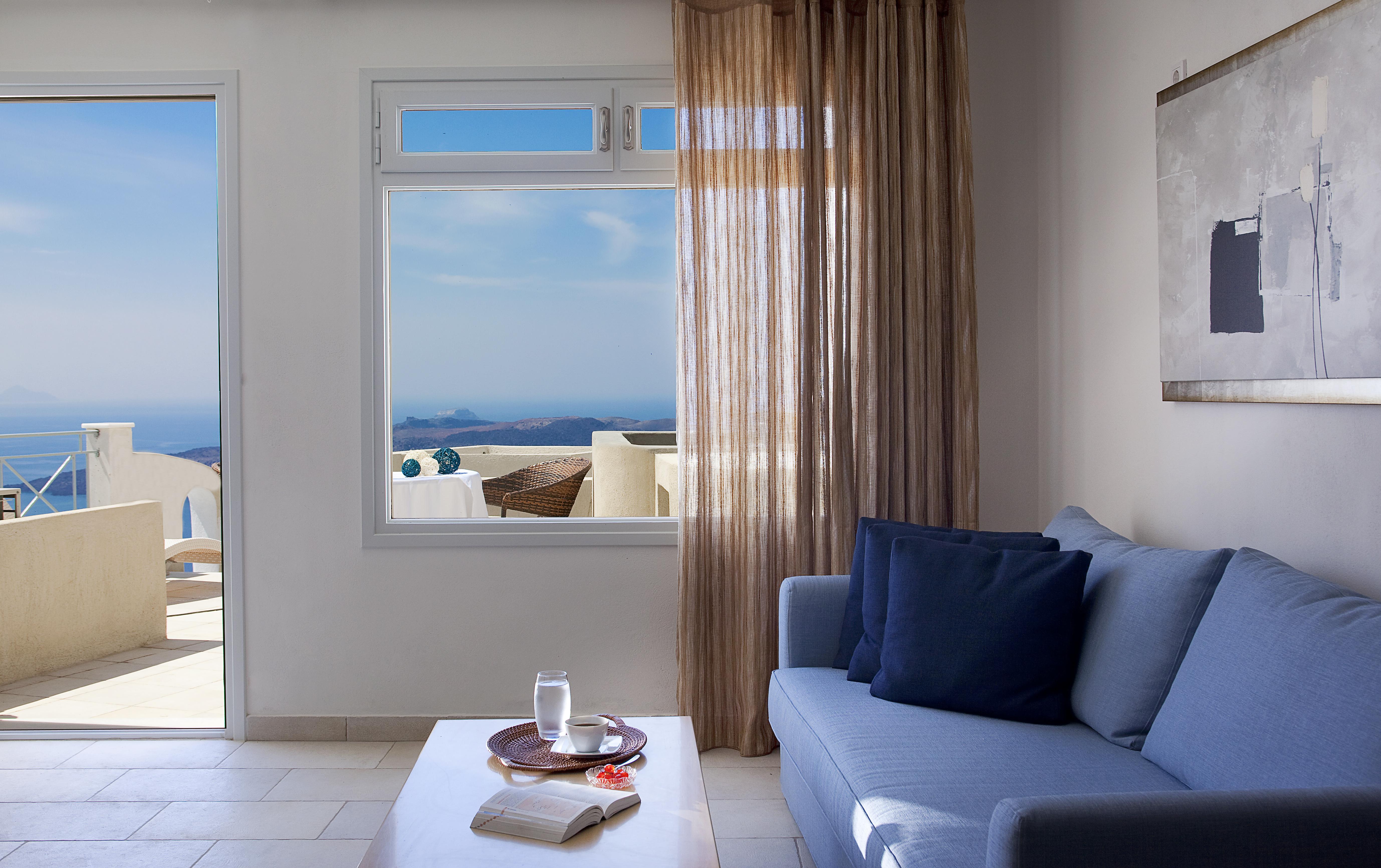 Adamant Suites (Adults Only) Φηρά Εξωτερικό φωτογραφία