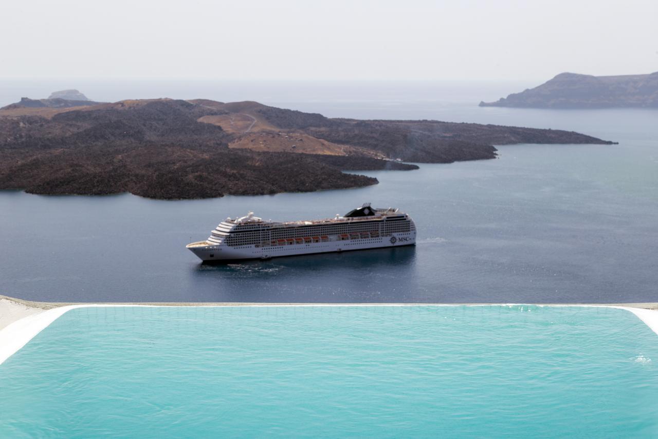 Adamant Suites (Adults Only) Φηρά Εξωτερικό φωτογραφία