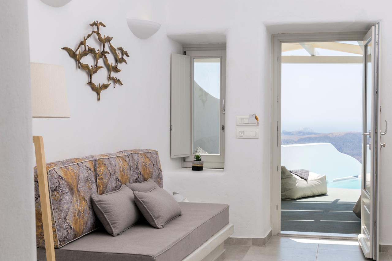 Adamant Suites (Adults Only) Φηρά Εξωτερικό φωτογραφία