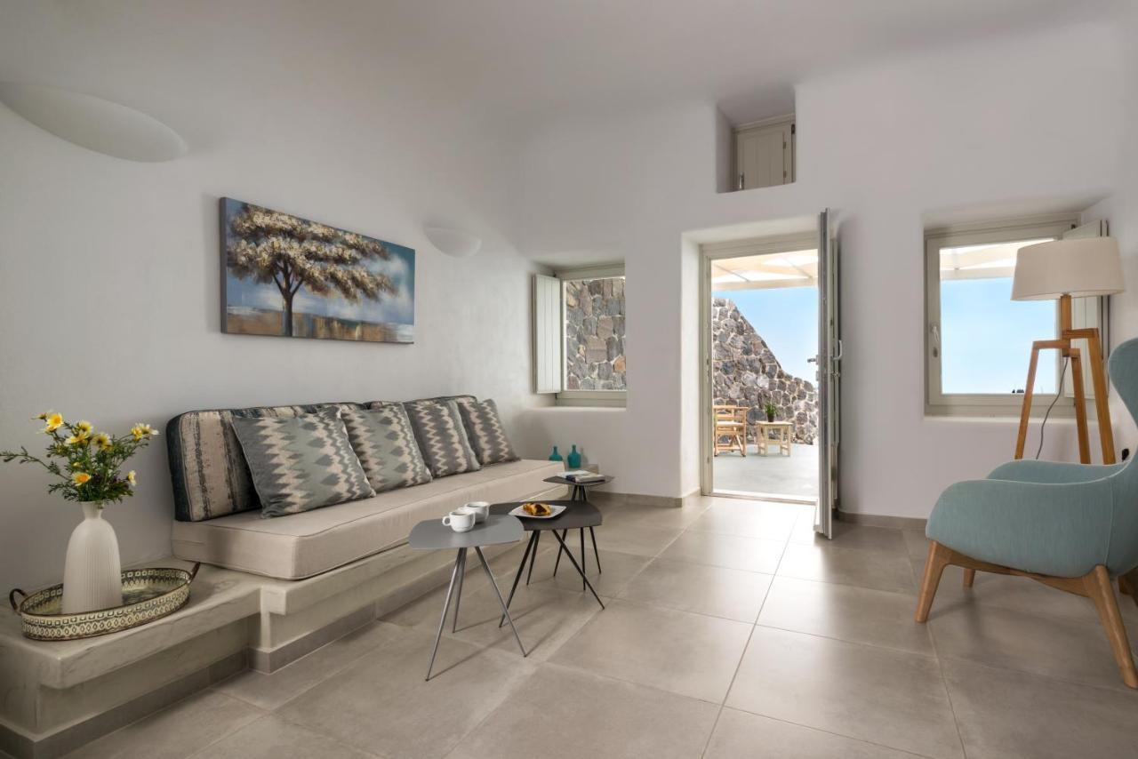 Adamant Suites (Adults Only) Φηρά Εξωτερικό φωτογραφία